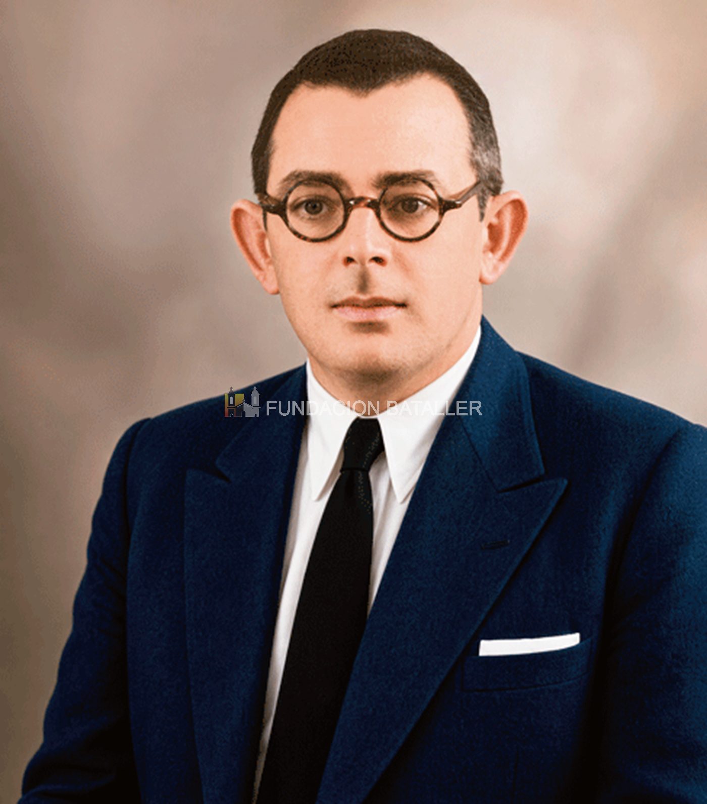 Nicolás Florencio Caputo en una foto tomada poco antes que fuera asesinado en el año 1939. Imagen coloreada con IA