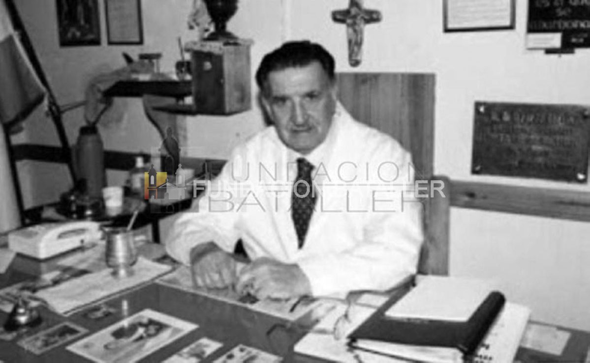 ALFREDO AVELIN. Un político solitario (1999 - 2002)