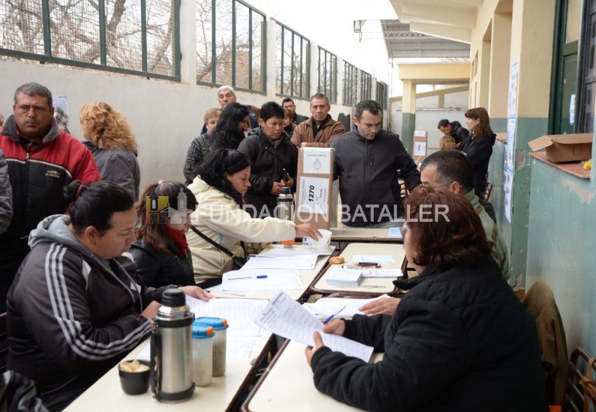 PASO: Actividad en las escuelas que se vota