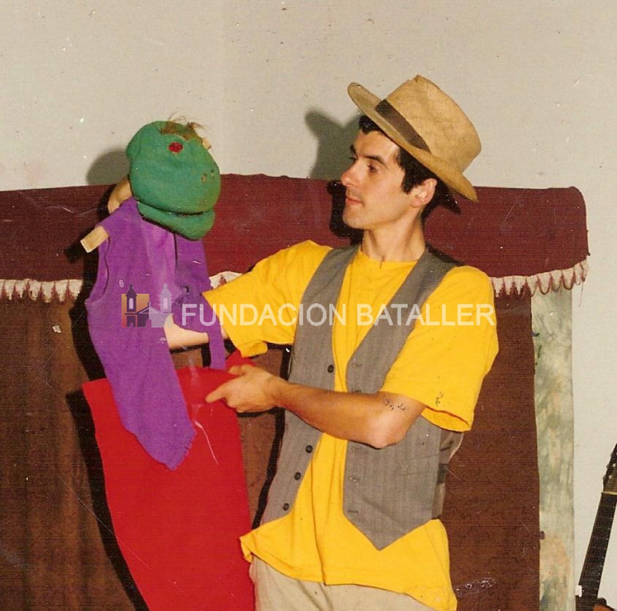 1992- David Gardiol y sus títeres 