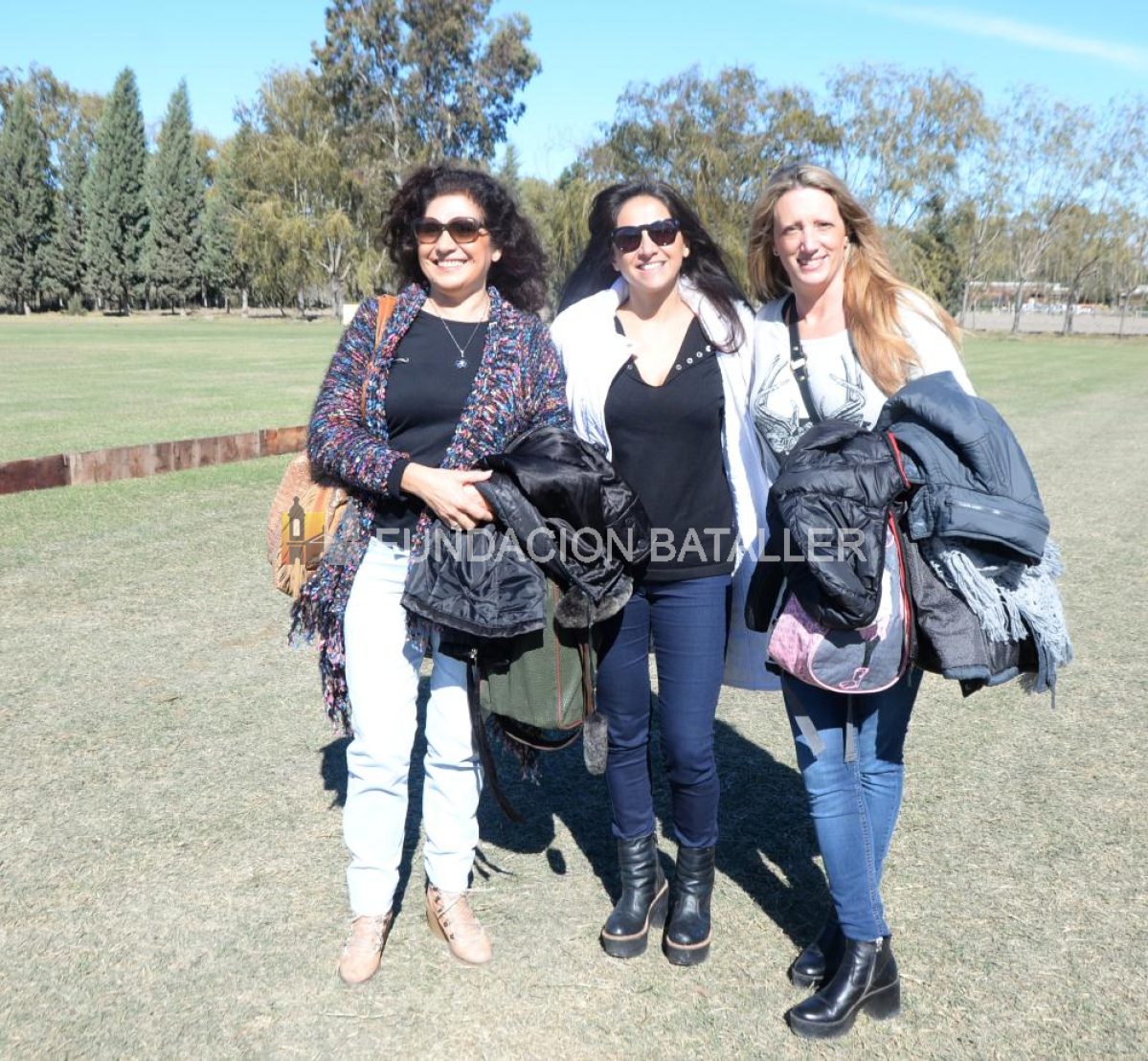 Tardes de polo, mate y artesanías