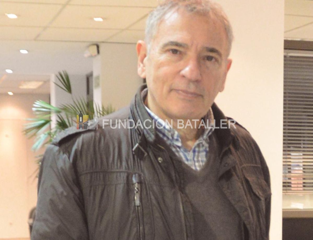 Sergio Sinay: "Con tanta presencia, las madres terminan siendo transmisoras del machismo"