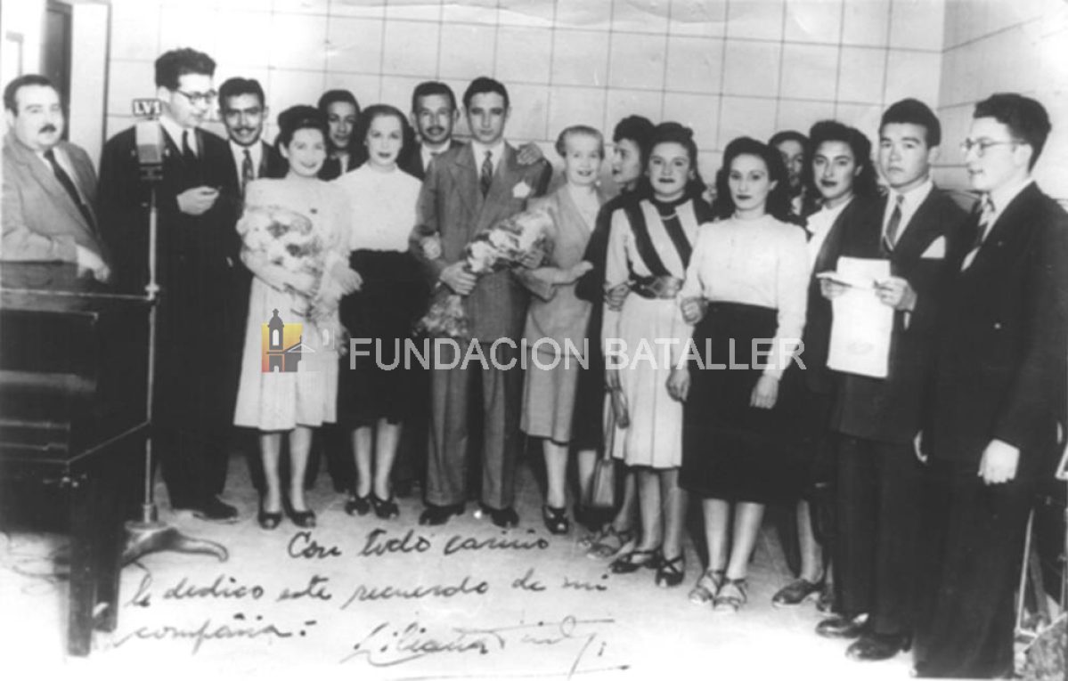 Un político se queda con la mítica Radio Colón