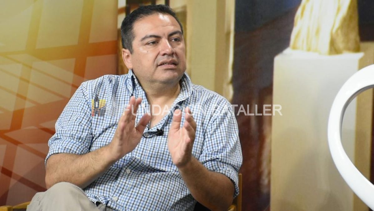 Raúl Ontiveros, el psicólogo que alerta sobre los peligros del consumo tóxico: “La droga te propone un paraíso artificial que se termina transformando en un infierno real”