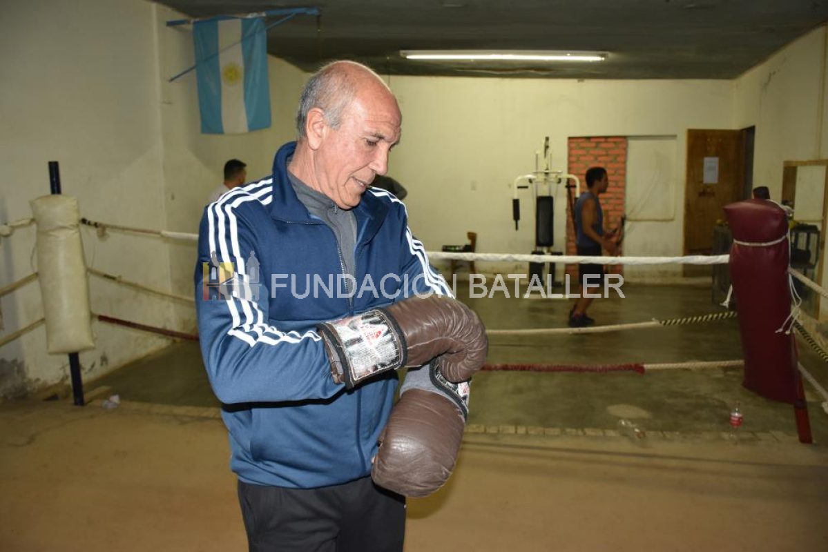 Juan de Dios Acosta, de boxeador a entrenador