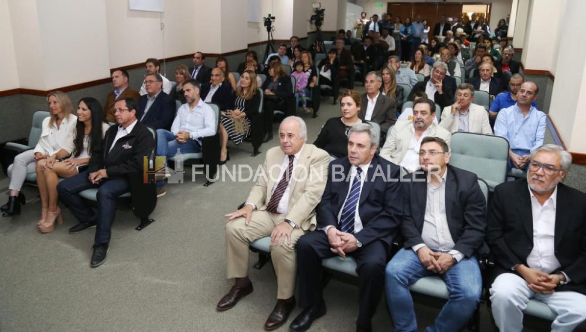 Presentaron el libro “La Quebrada Rugiente”