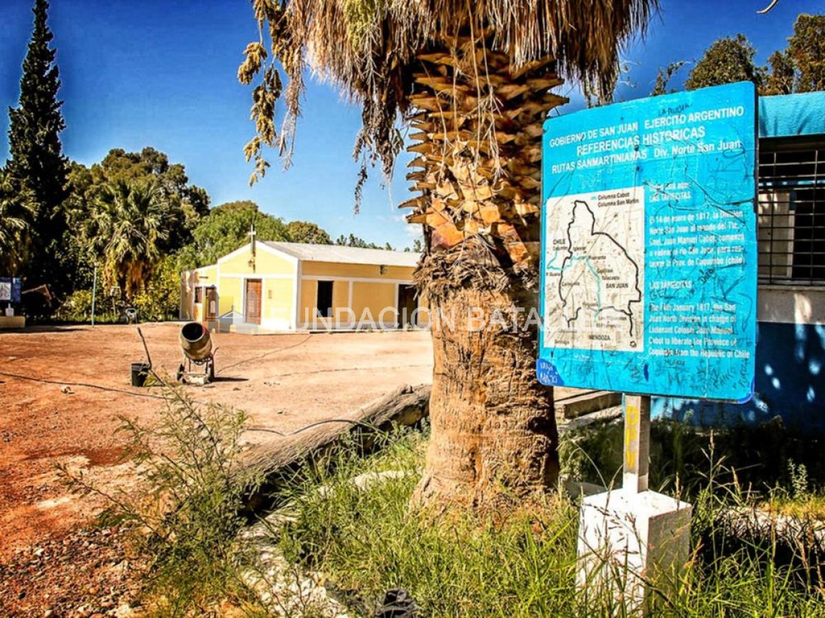 Monumento al Comandante Cabot. Un parate en el tiempo