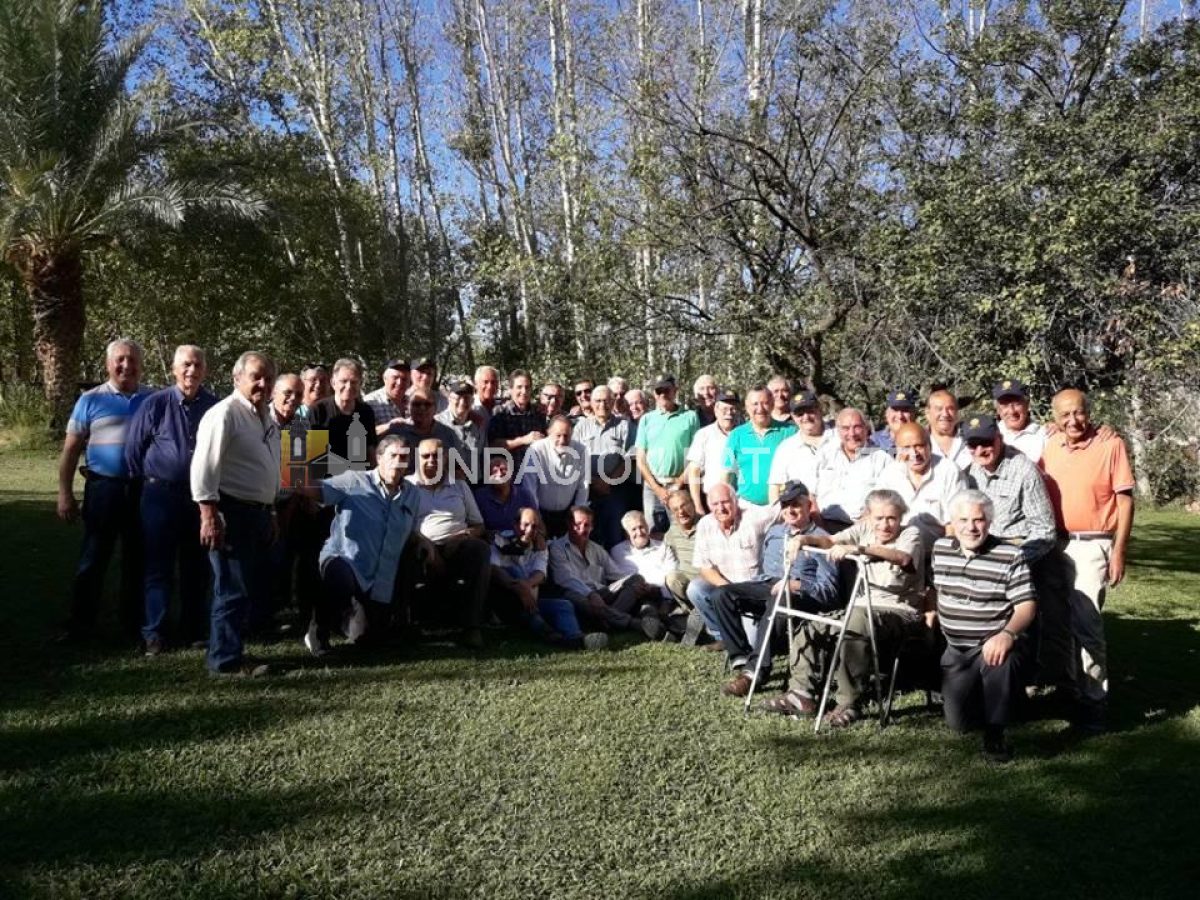 Se reunieron excompañeros del Liceo General Espejo 
