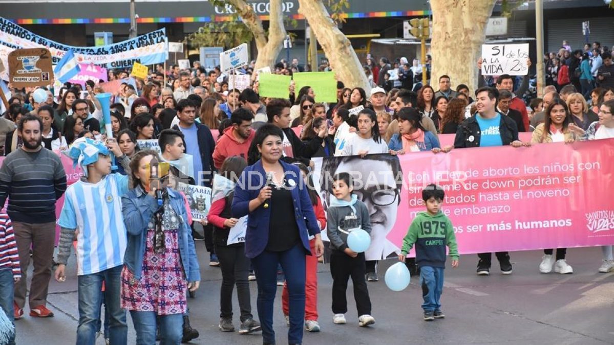 La despenalización del aborto volvió a abrir la grieta