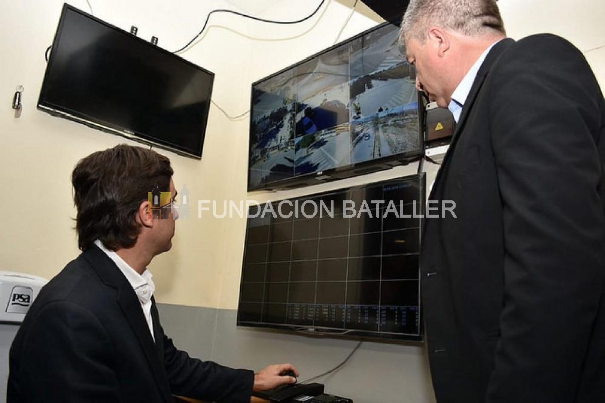 Nuevas cámaras de seguridad y sala de monitoreo para Jáchal