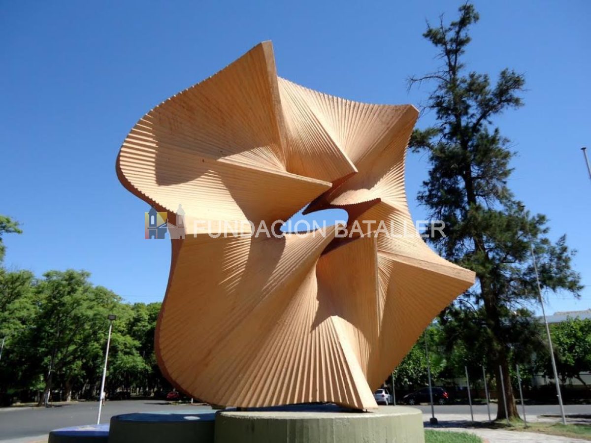 El Monumento al Deporte. Creado por el escultor José Carrieri