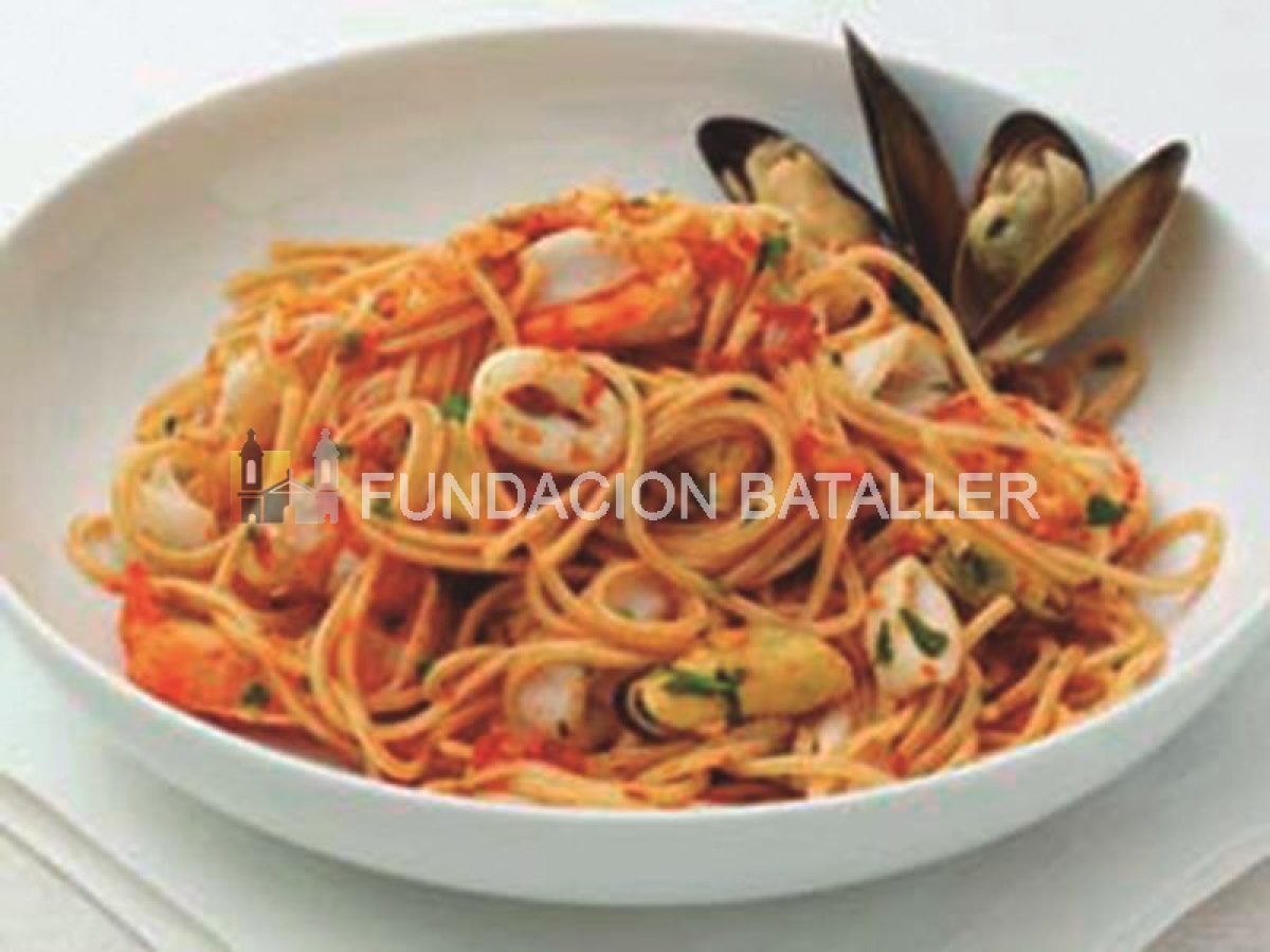 Spaghetti con fruti di mari (con frutos de mar)<br>Por Natacha Marcucci