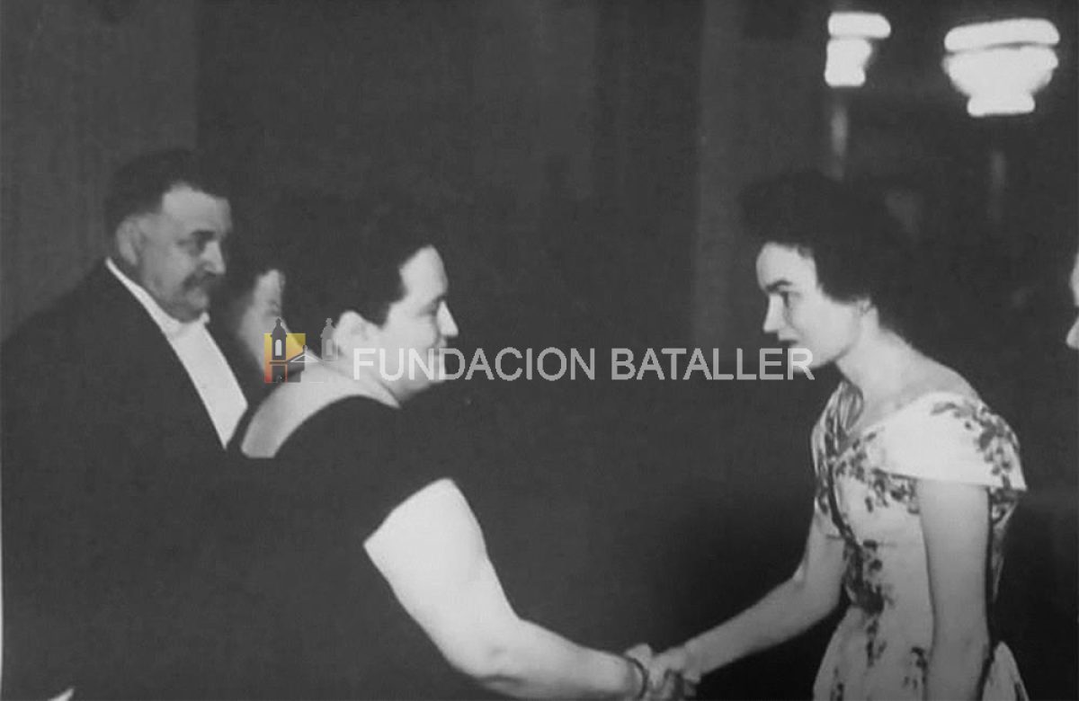La vida de Federico Cantoni como embajador en Moscú
