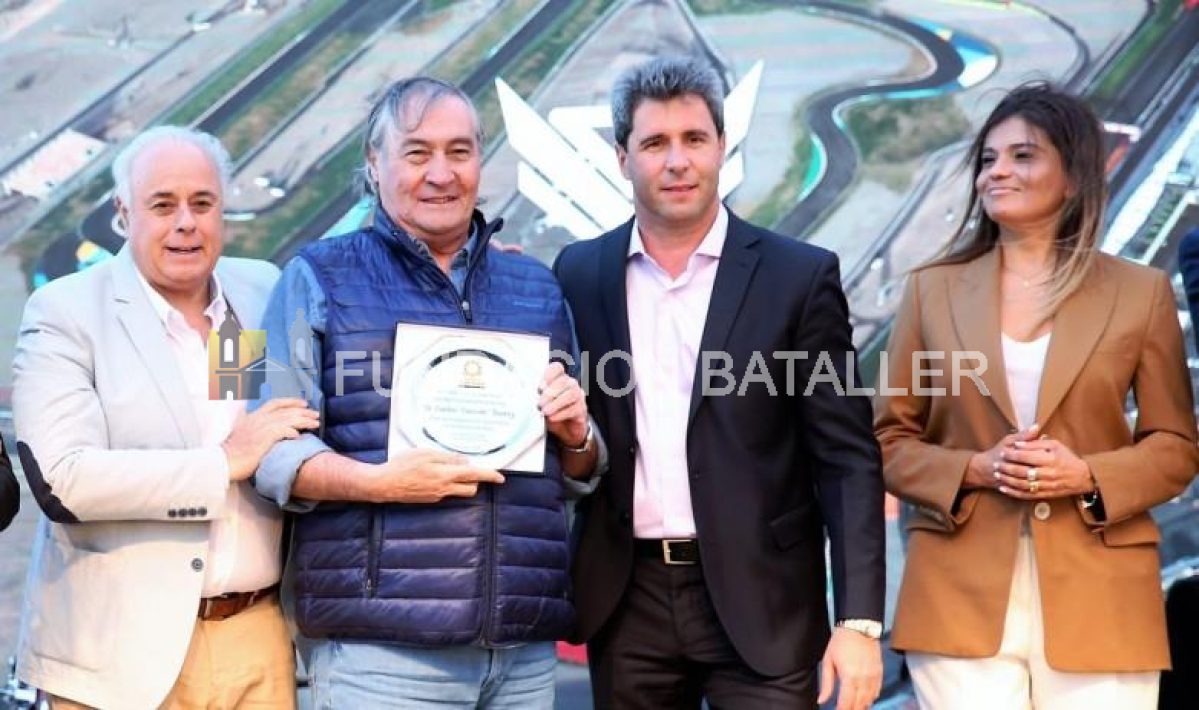Carlos Cascote Juárez. Tiempos inolvidables