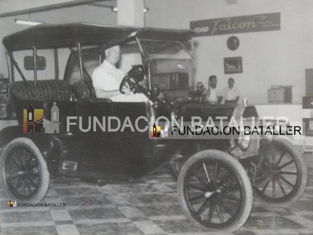 1 de septiembre. En 1967 fallece Alberto J. Castilla