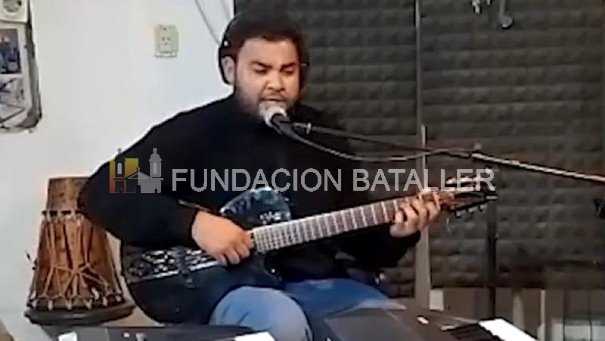 Roly Bustos obtuvo los votos del jurado y pasó de ronda en el Concurso de Intérpretes