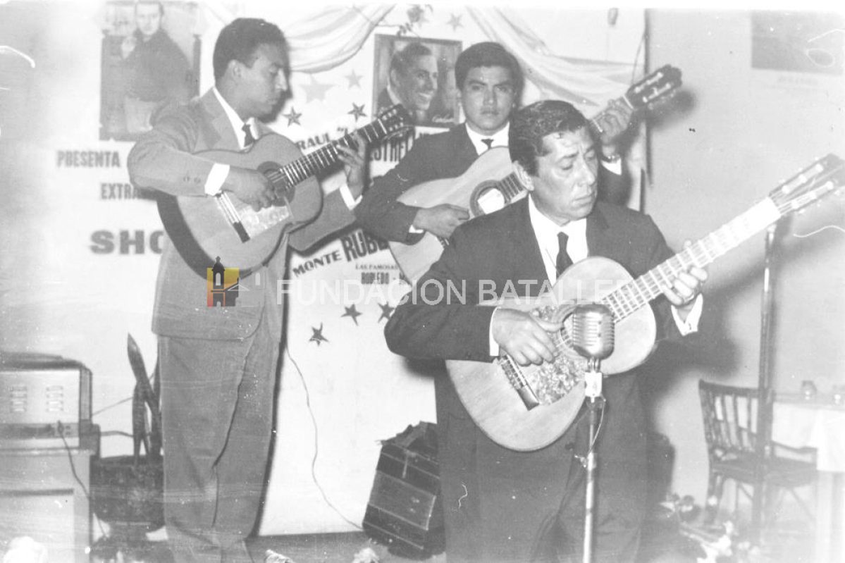 Los Caballeros de la Guitarra
