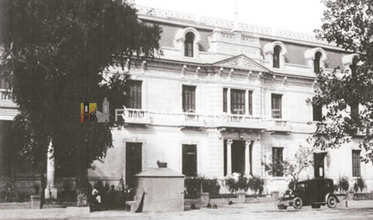 Frente del Hospital Rawson