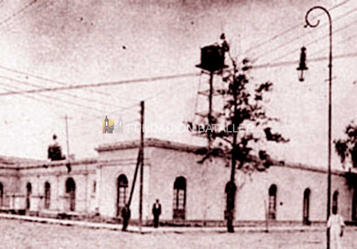 15 de diciembre. Desde 1862 se instituye como Día de la Policía