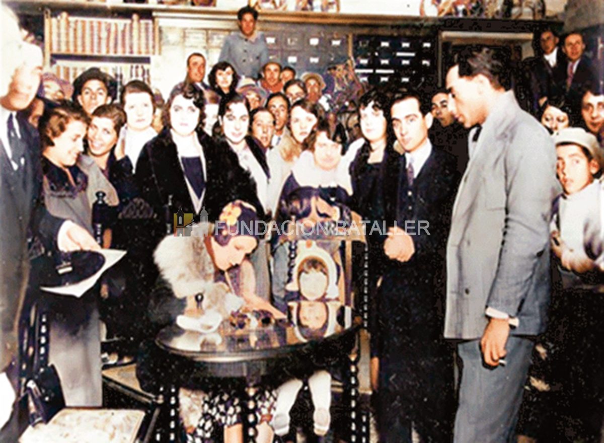1929 - Inauguración de Casa Lara con la presencia de Libertad Lamarque