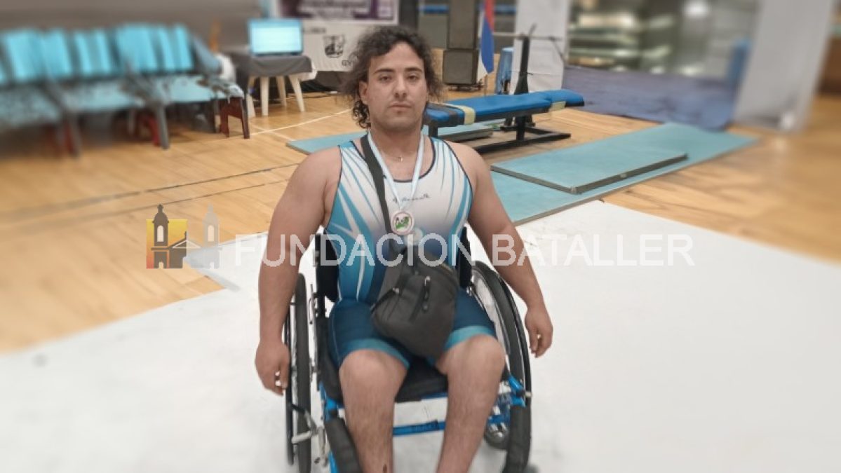 Santiago Notario: un ejemplo de superación y éxito en el parapowerlifting