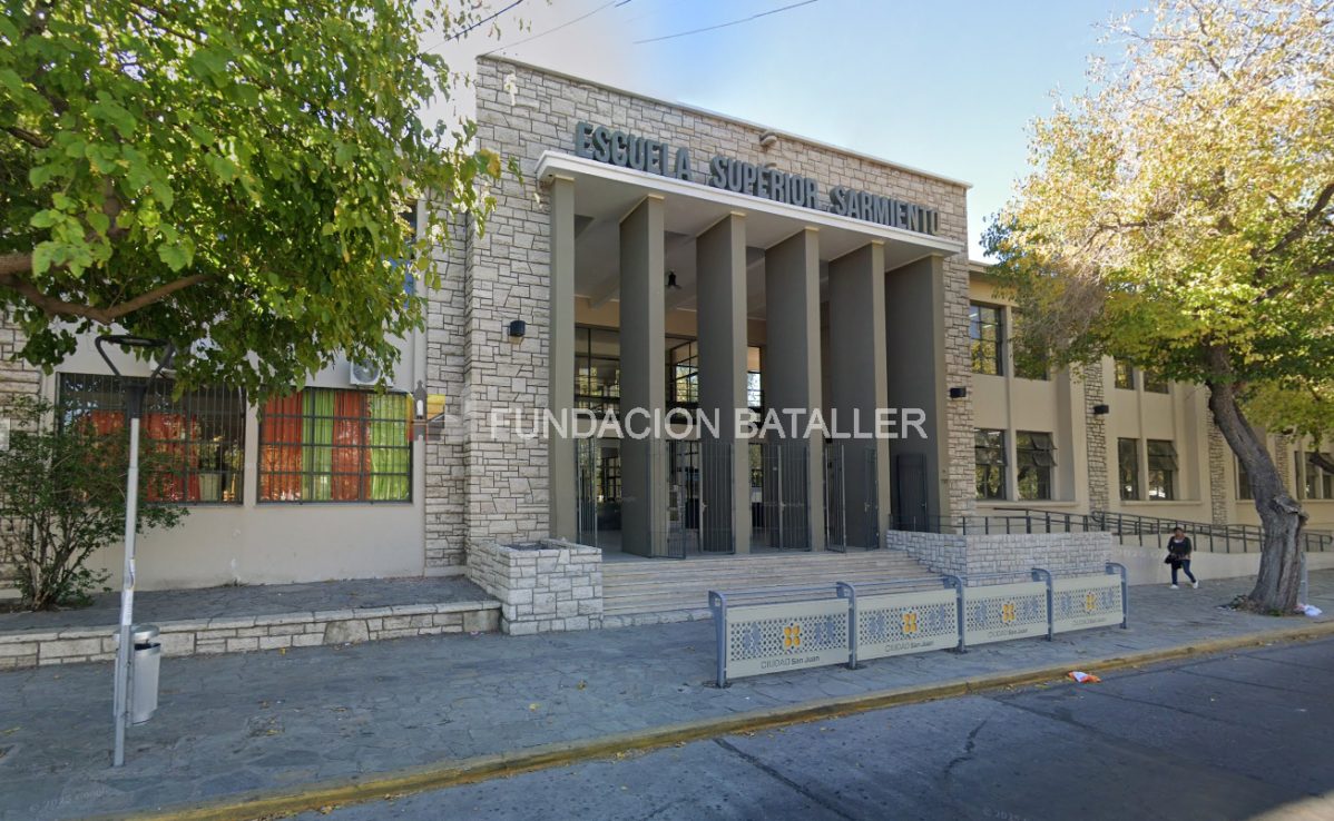 Escuela Paula Albarracín de Sarmiento