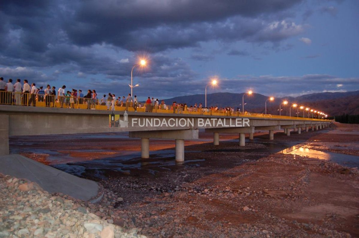 La inauguración del puente de Sorocayense, el primero con disipador de energía desarrollado en San Juan