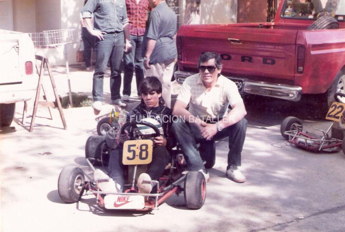 Fabián Flaqué junto a su padre en un karting
