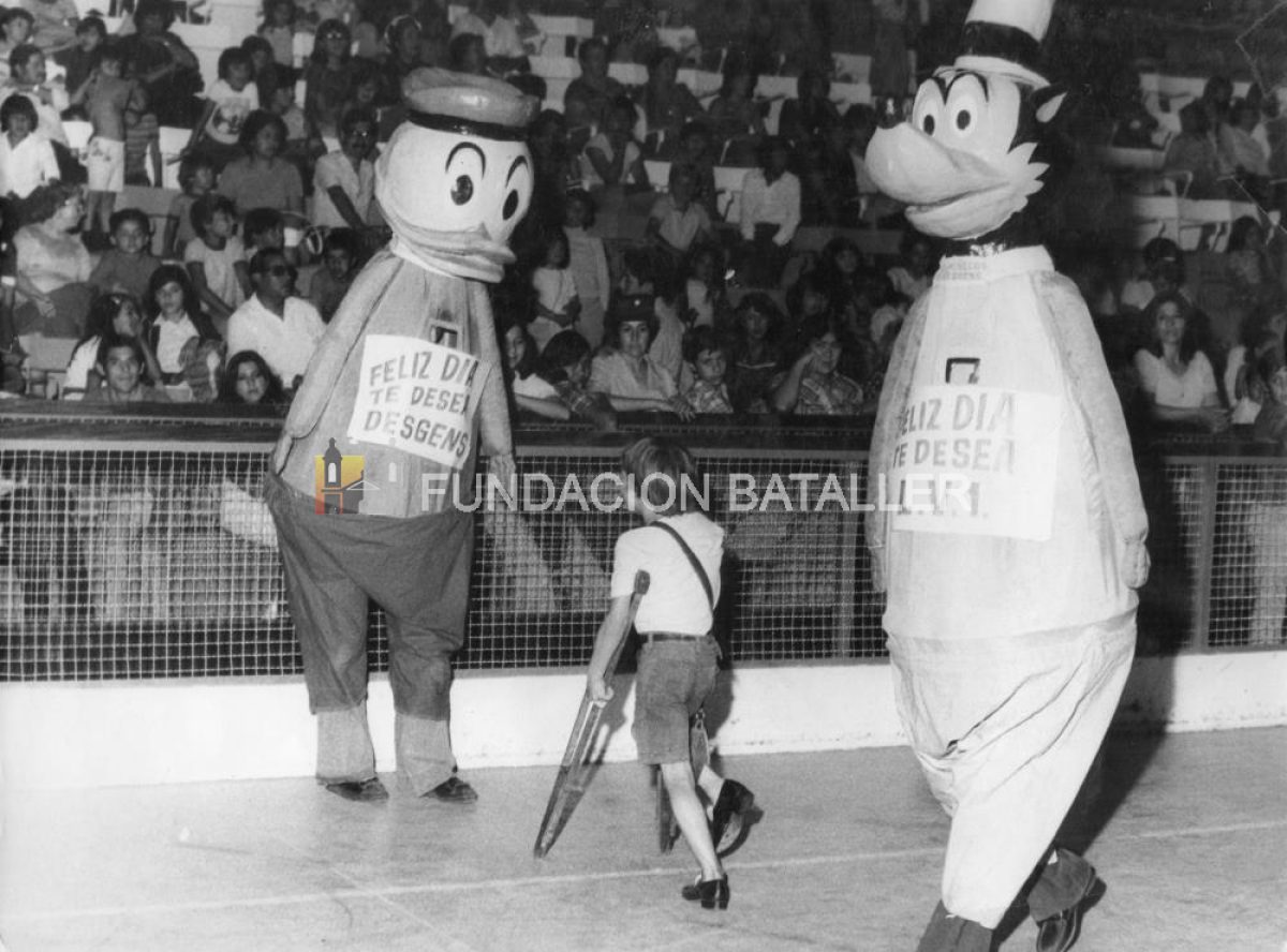 Murió Oreste Desgens, el creador de los "muñecos cabezones" 