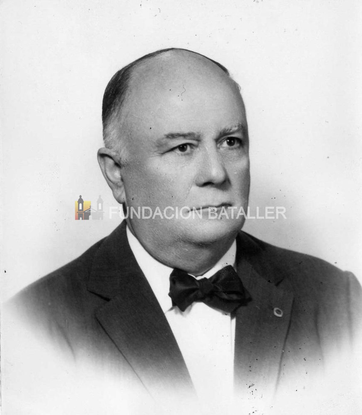 14 de junio. En 1909 nace Rogelio Elíseo Pérez Olivera