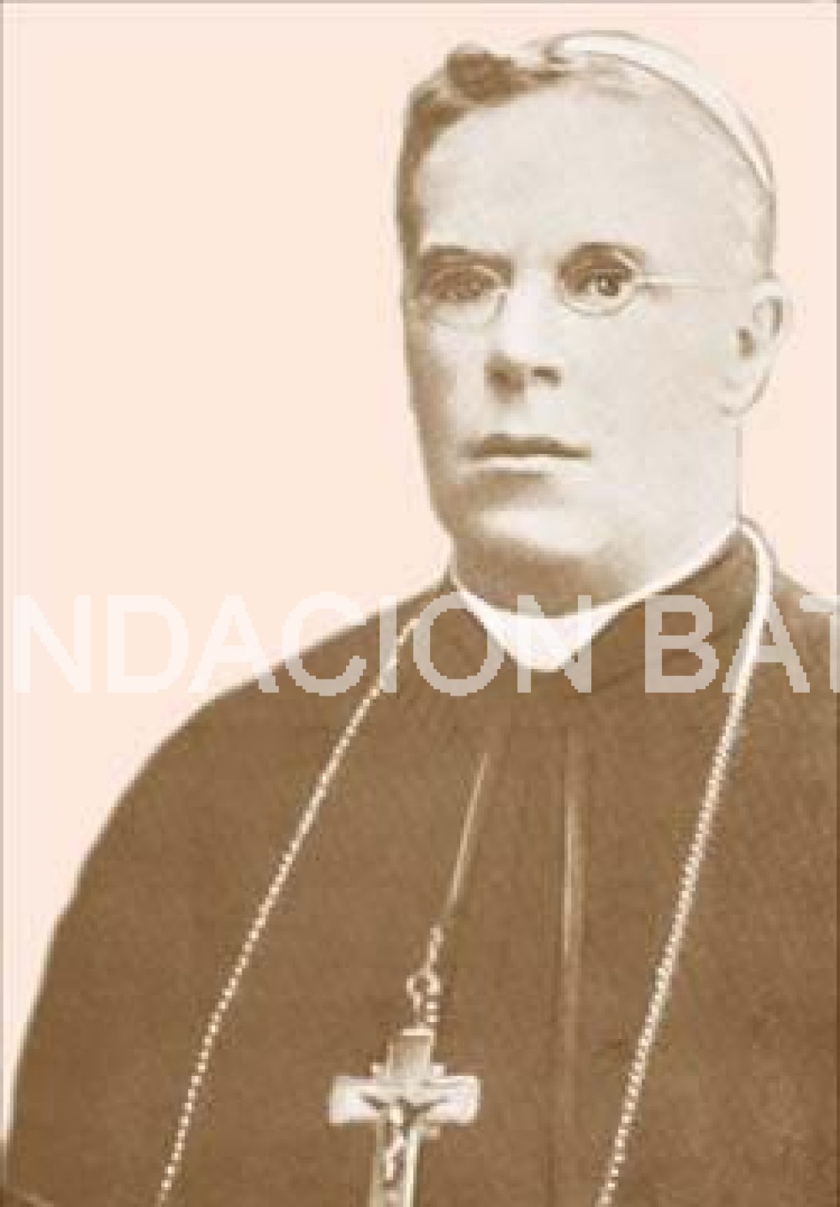 La primera gira pastoral del arzobispo Orzali