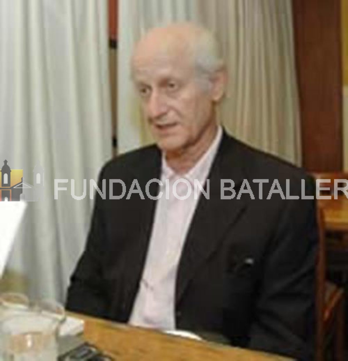 31 de julio Muere Eduardo Bustelo