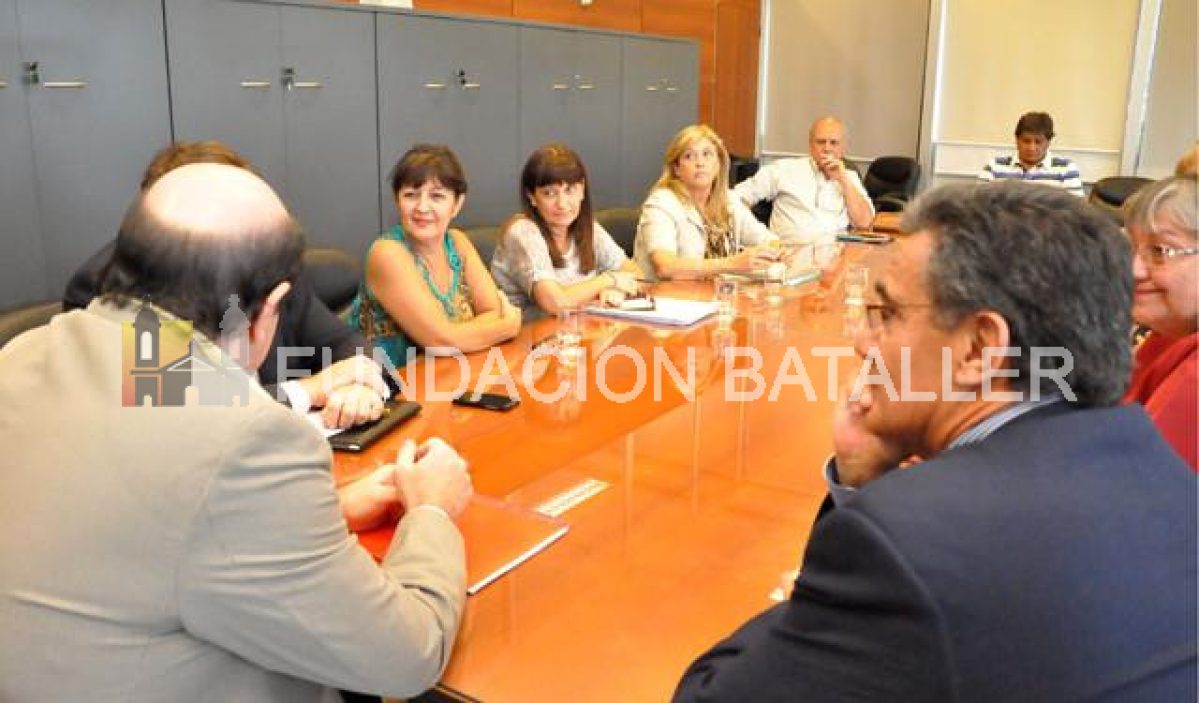 Los médicos insisten en un incremento del 50%